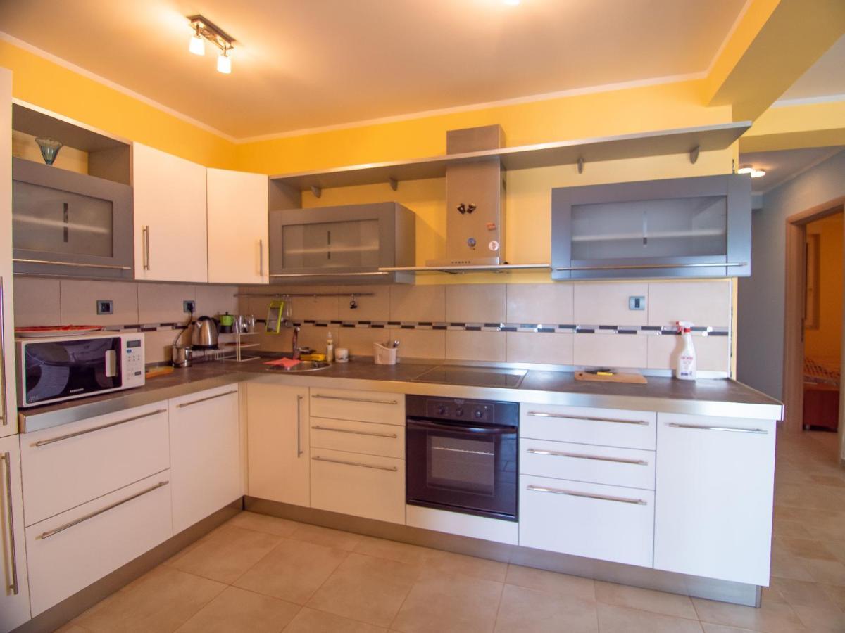Mum'S Apartment Petrovac Zewnętrze zdjęcie
